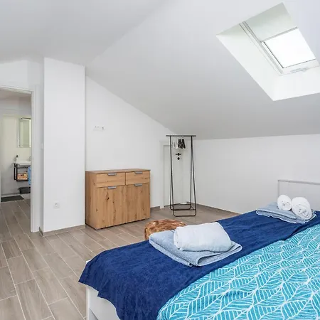 度假居 3 Bedroom In 瓦比尼科