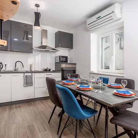 3 Bedroom In *