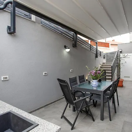 度假居 3 Bedroom In *